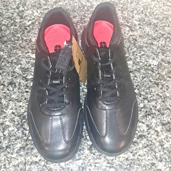 Shoes For Crews Black Slip & Oil Resistant Shoes. Size 10.5 NWT - Picture 5 of 9